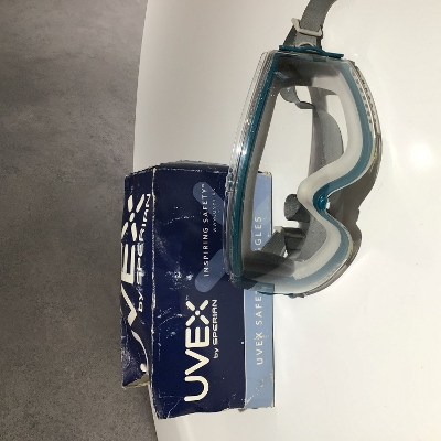 �E�x�b�N�X STEALTH GOGL CLR LNS(OUTLET) |S39610C UVEX