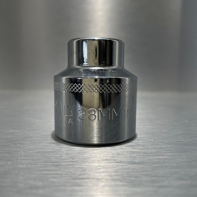 �}�b�N�c�[���Y 1/2"�h���C�u ���g���b�N �X�^���_�[�h�\�P�b�g 6�p 28mm(OUTLET) | V628MMR�@MAC TOOLS